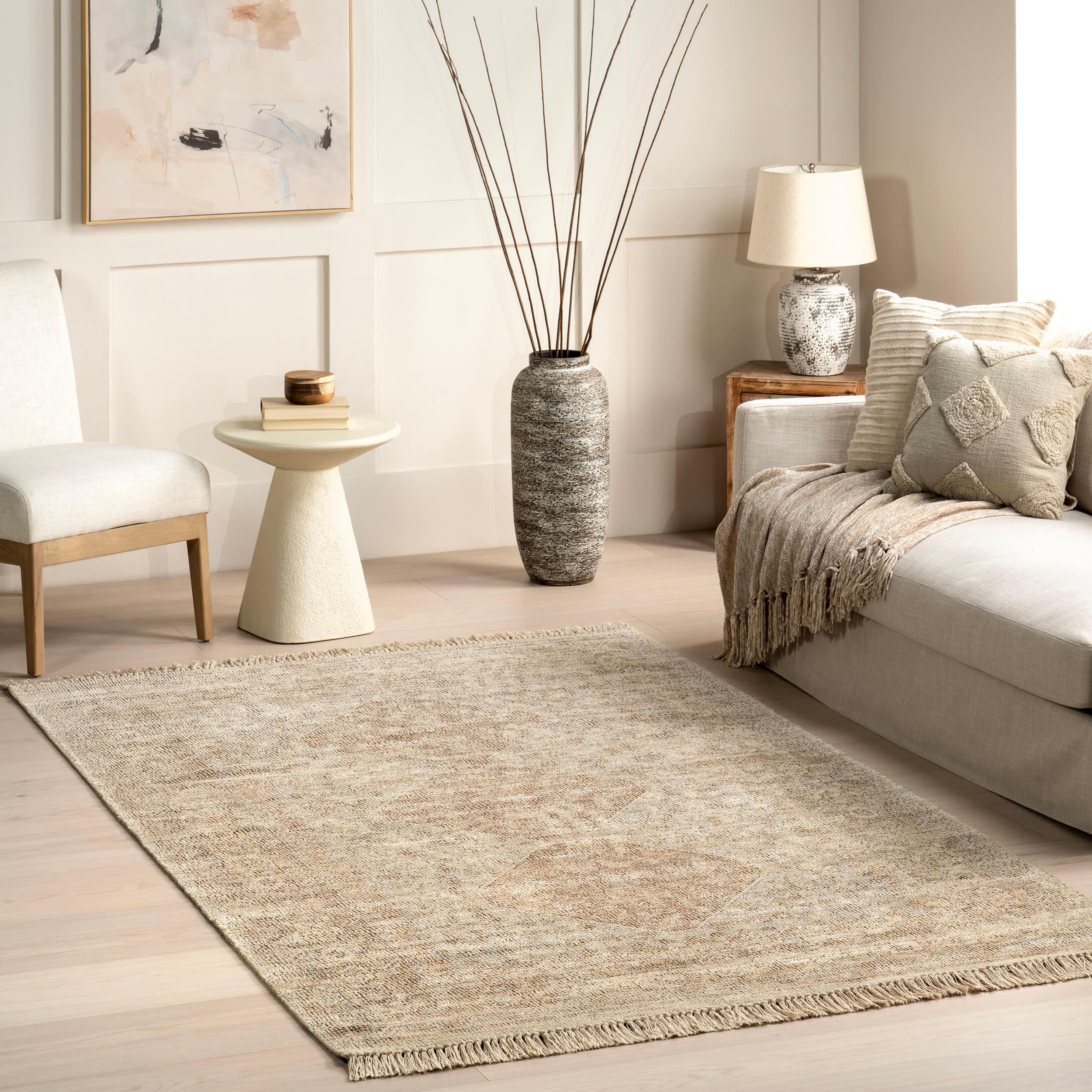 Laurie Casual Tasseled Rug | Khaki – Rugs USA