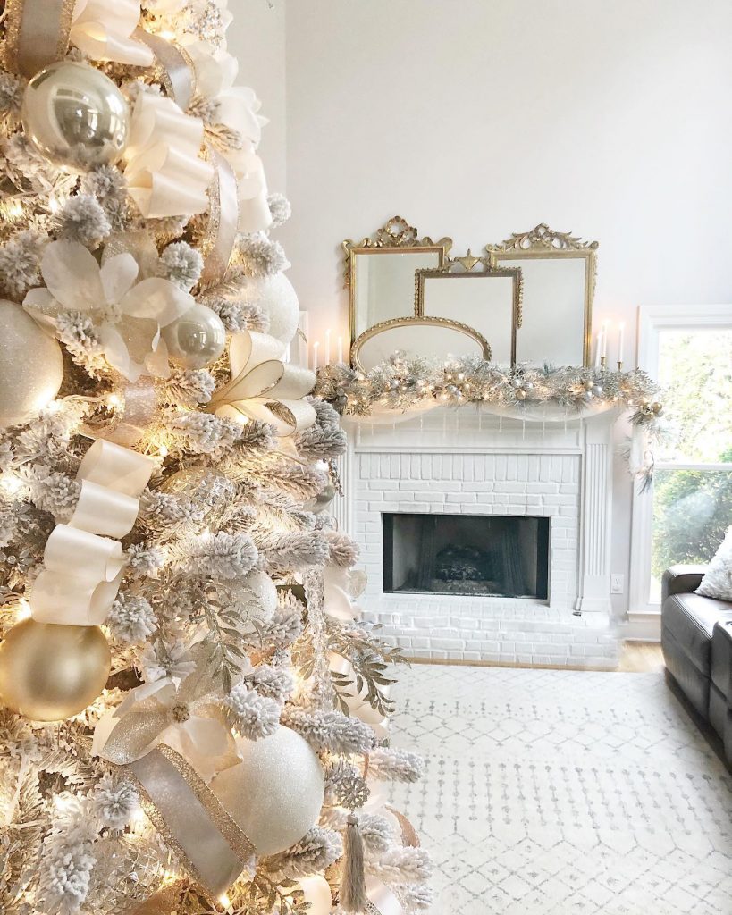 white christmas decorating ideas for tree in living room