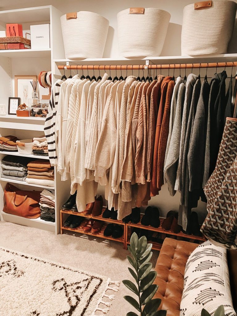 closet organization for clothes