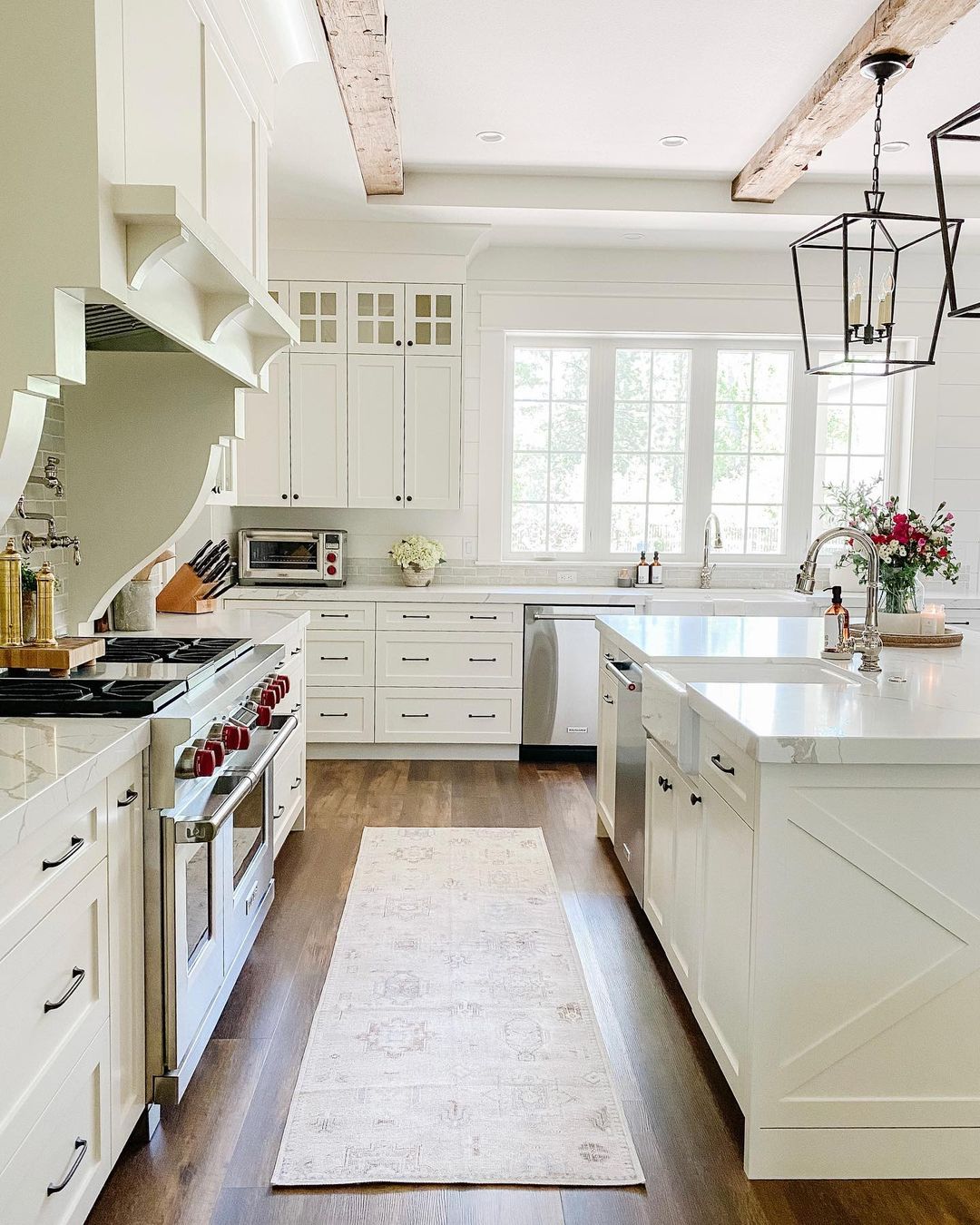 How To Choose The Best Kitchen Rug: Sizing Guide