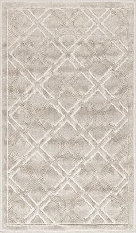 Isolated view of Ivory Rectangle Paned Trellis Bath Mat, showcasing its design