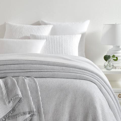 Santo Stripe Coverlet | Black