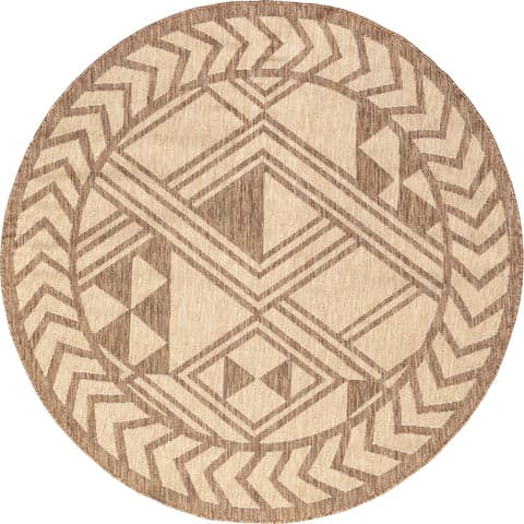 Isolated view of Brown Round Kelly Transitional Indoor/Outdoor Rug, showcasing its design