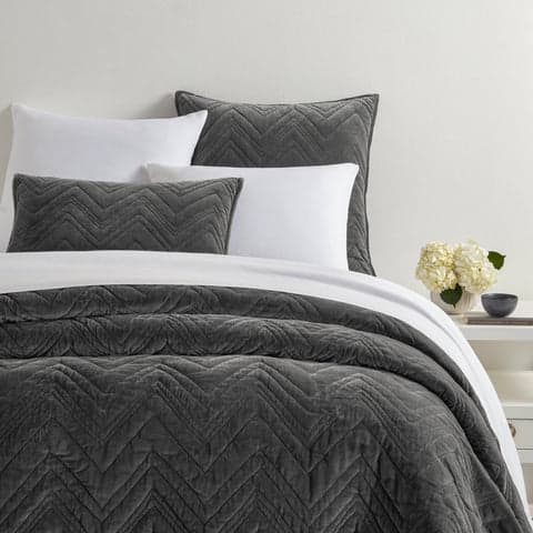 Brentwood Velvet Quilt | Shale