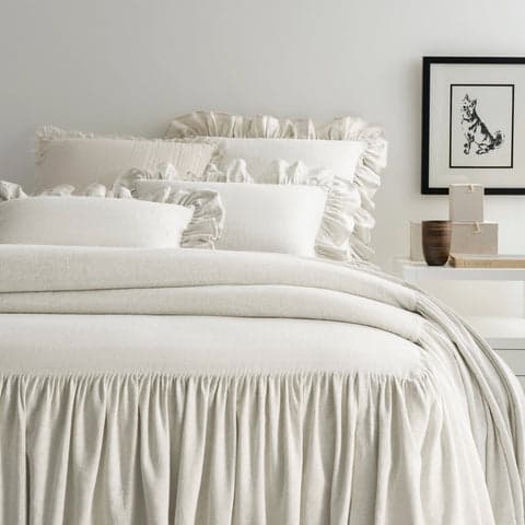 Wilton bedspread | Natural