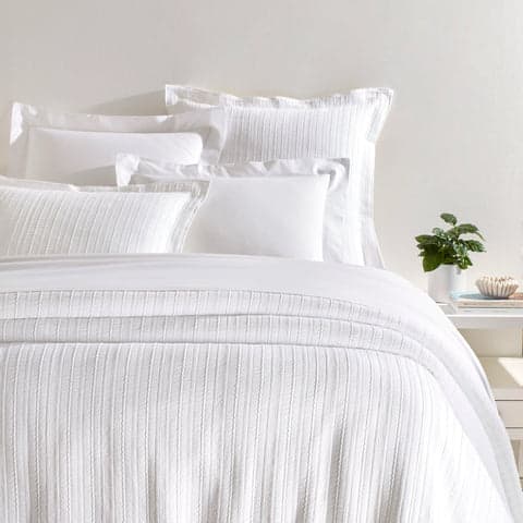 Madison Matelasse Coverlet | White