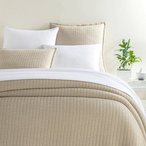 Boyfriend Matelasse Coverlet | Sand
