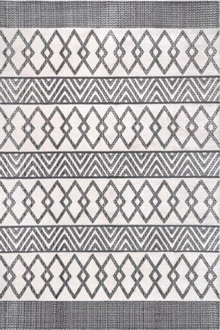 Isolated view of Light Grey Rectangle Heidi Chevron Geometric Rug, showcasing its design