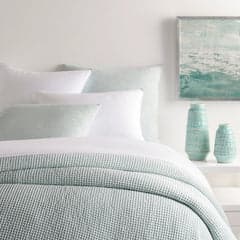 Bubble Matelasse Coverlet | Sky